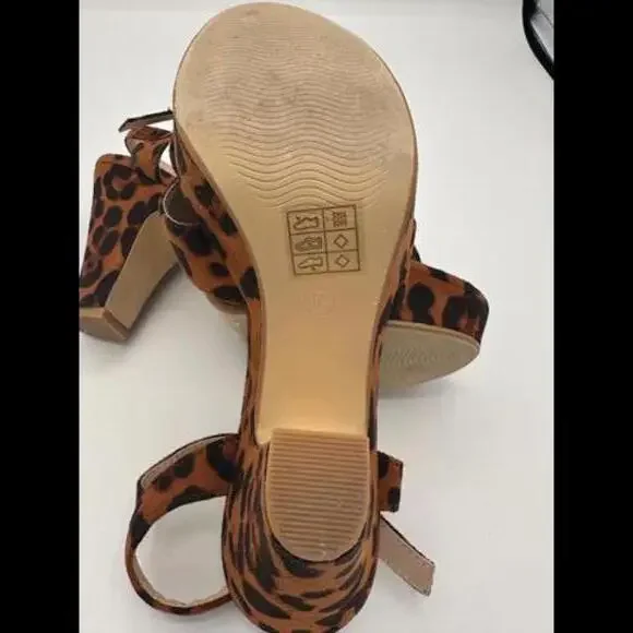 EUC Allegra K Platform Heel, Size 7 - Picture 4 of 4